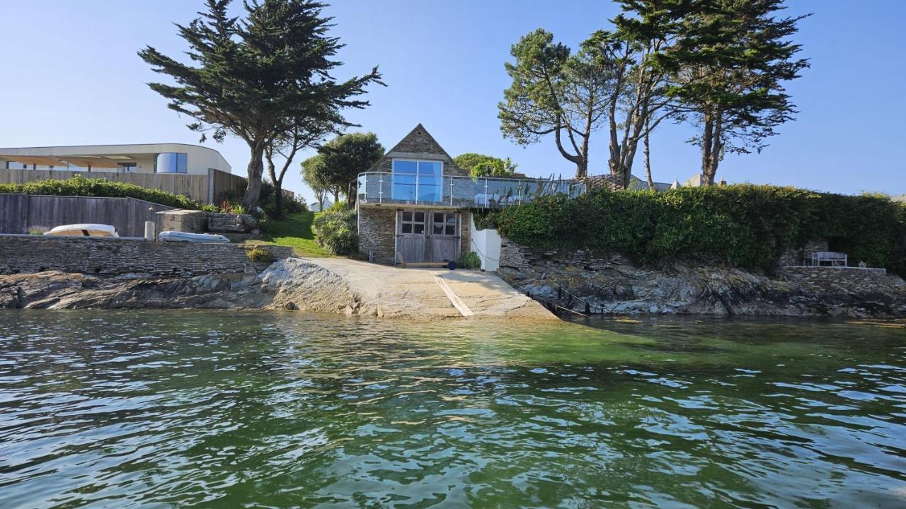The Boathouse *